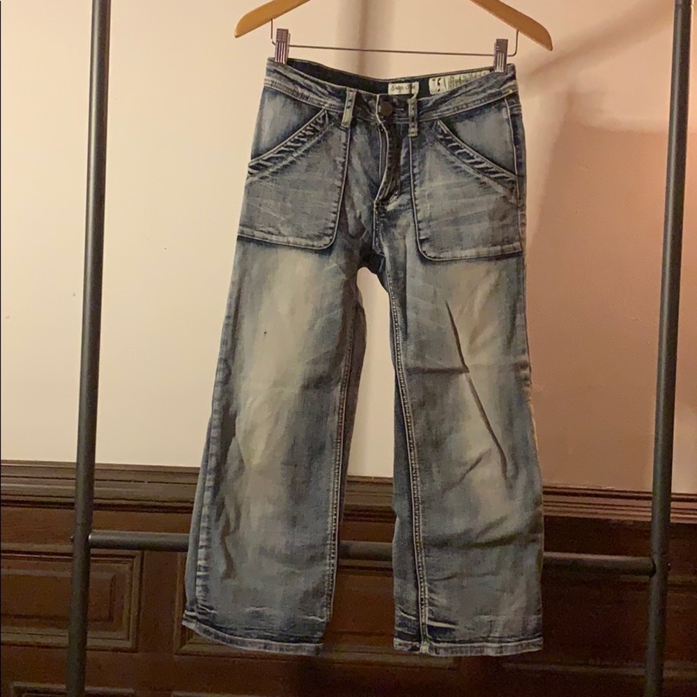 Indigo Rein cropped vintage-style jeans